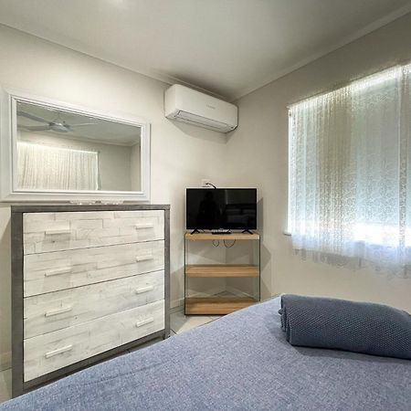 Beach House On Burrum- Close To Beach- 3Br- Wifi-Foxtel Woodgate Extérieur photo