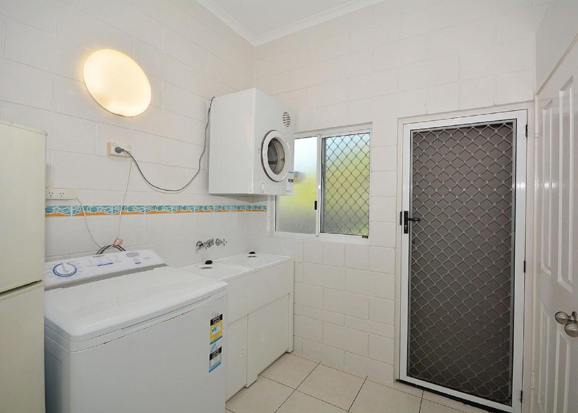 Beach House On Burrum- Close To Beach- 3Br- Wifi-Foxtel Woodgate Extérieur photo