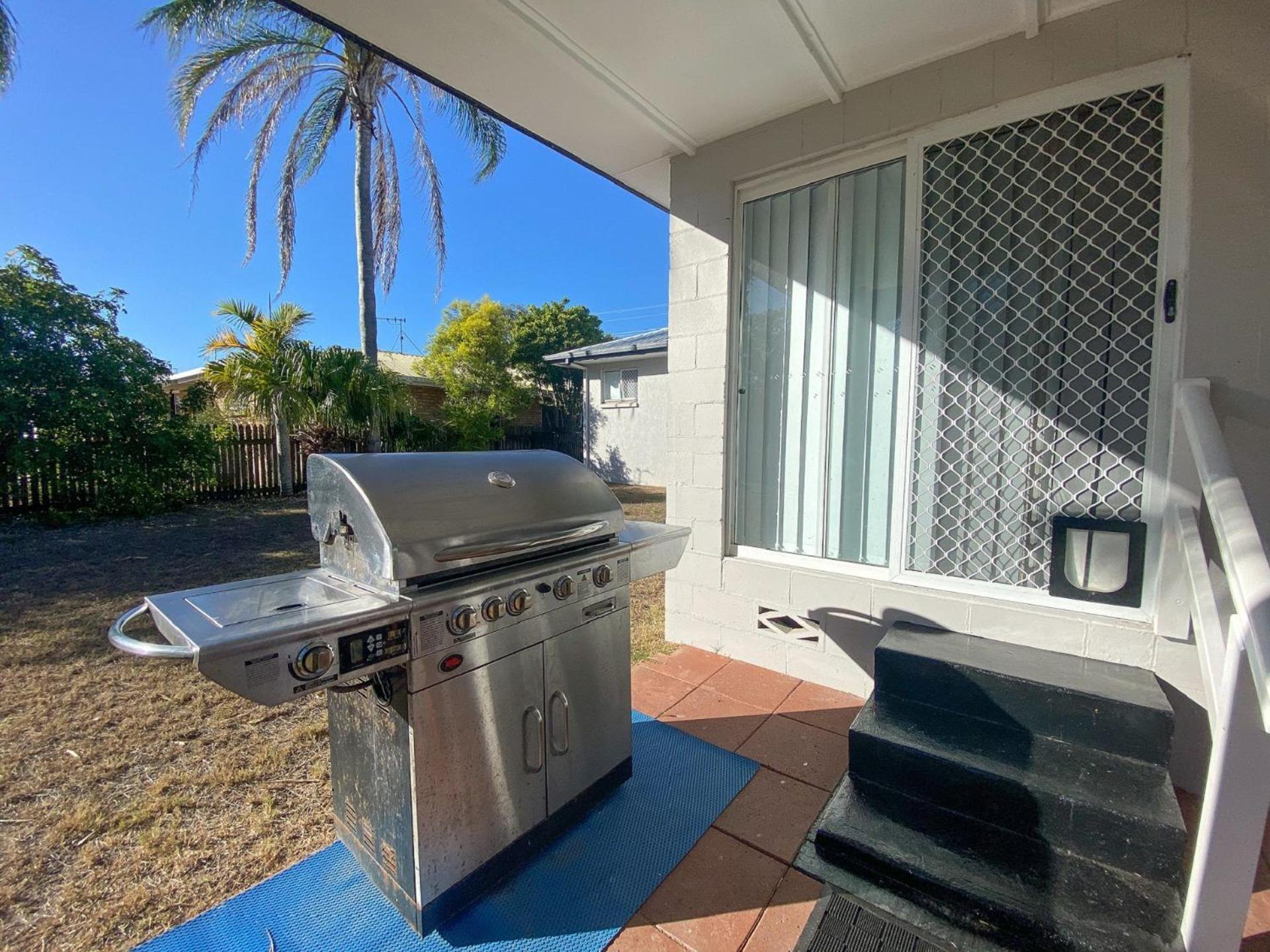 Beach House On Burrum- Close To Beach- 3Br- Wifi-Foxtel Woodgate Extérieur photo